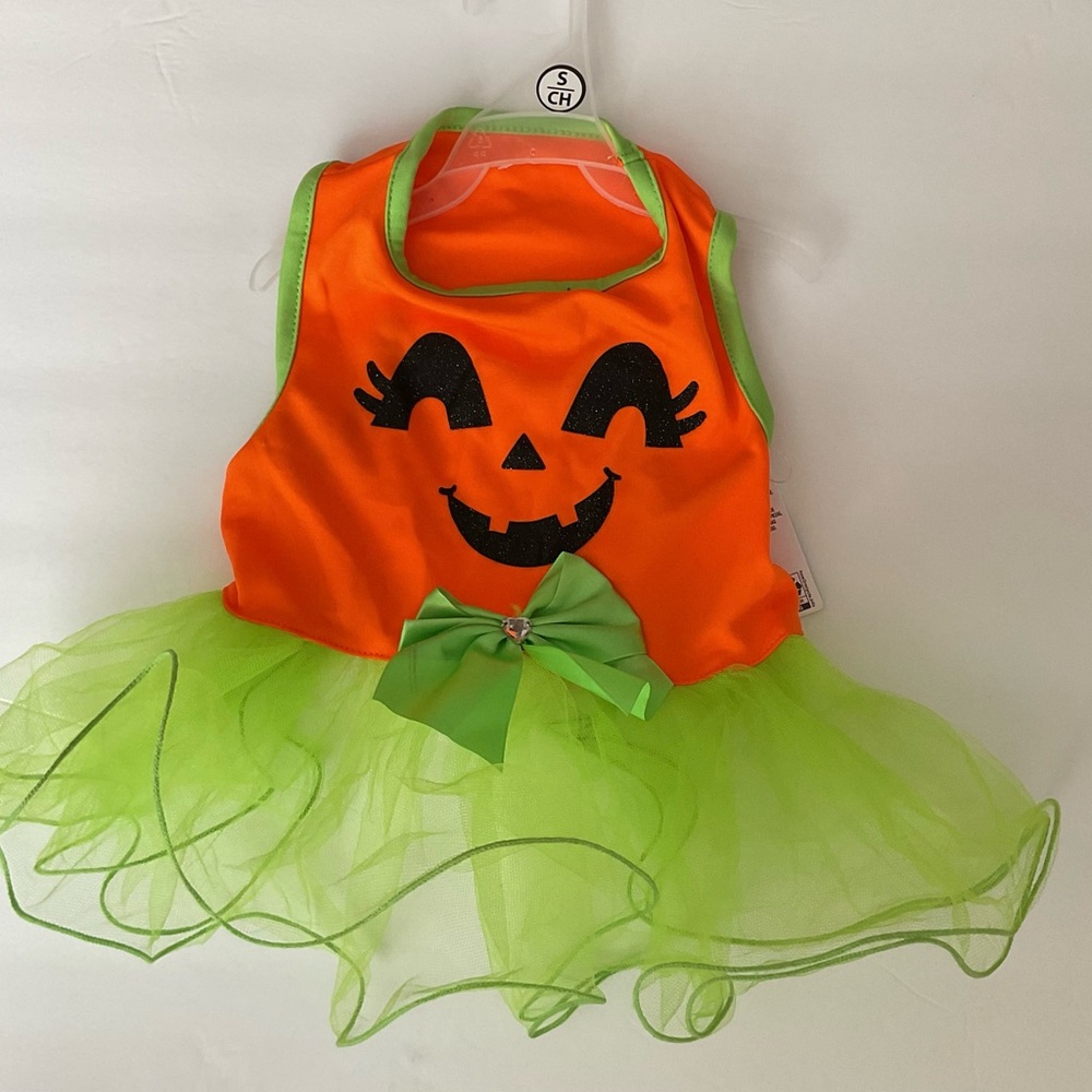 NWT Bundle of 3 Dog Halloween Costumes Pajamas‎ Hoodie Skulls size Small